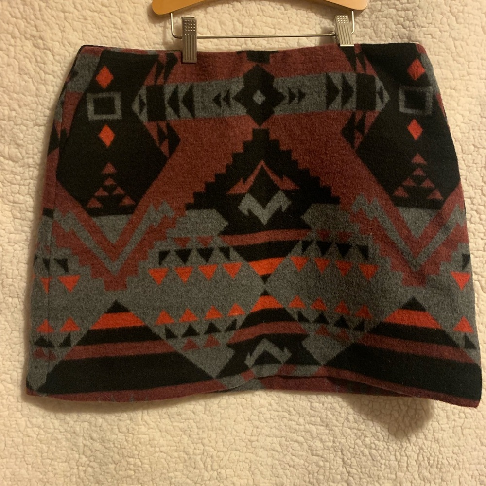 Gap ladies mini wool blend southwestern skirt